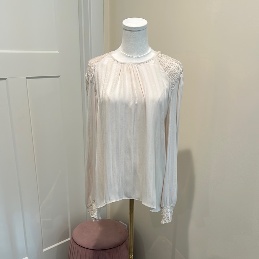 Current Air Cream Pleated Long Sleeve Blouse
